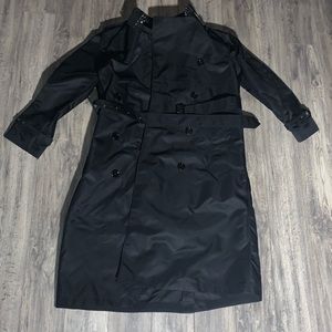 Women’s Burberry Trench coat